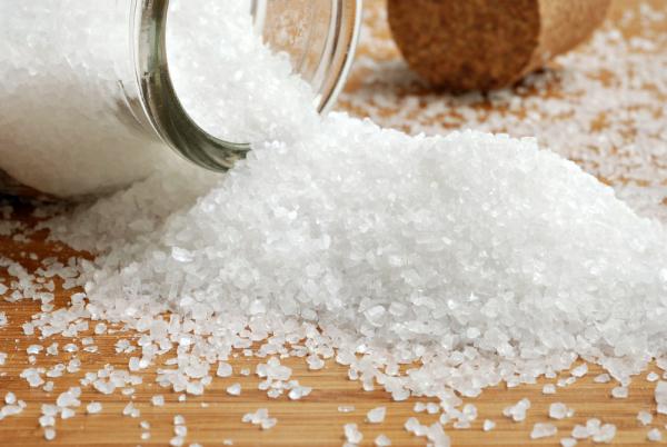 بررسی مشخصات نمک کریستال صنعتی