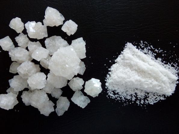 سنگ نمک چیست و چه کاربردی دارد؟